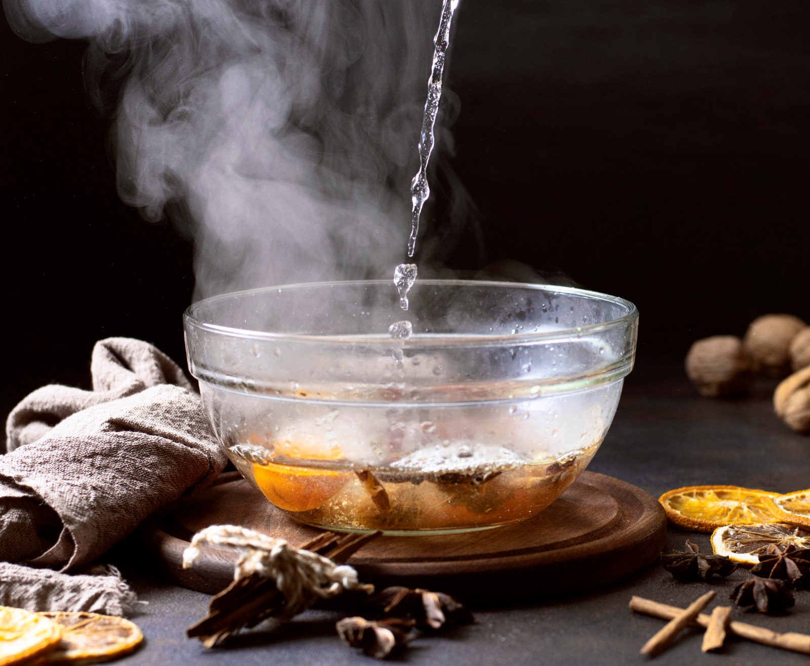 Benarkah Rebusan Daun Bisa Hancurkan Batu Ginjal? Ini Fakta Medisnya